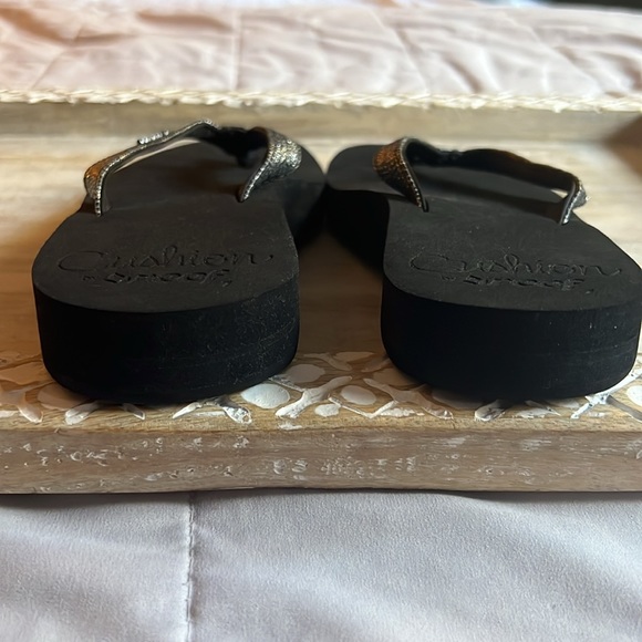 REEF cushion sandals black glitter straps - size 7 - Picture 4 of 7